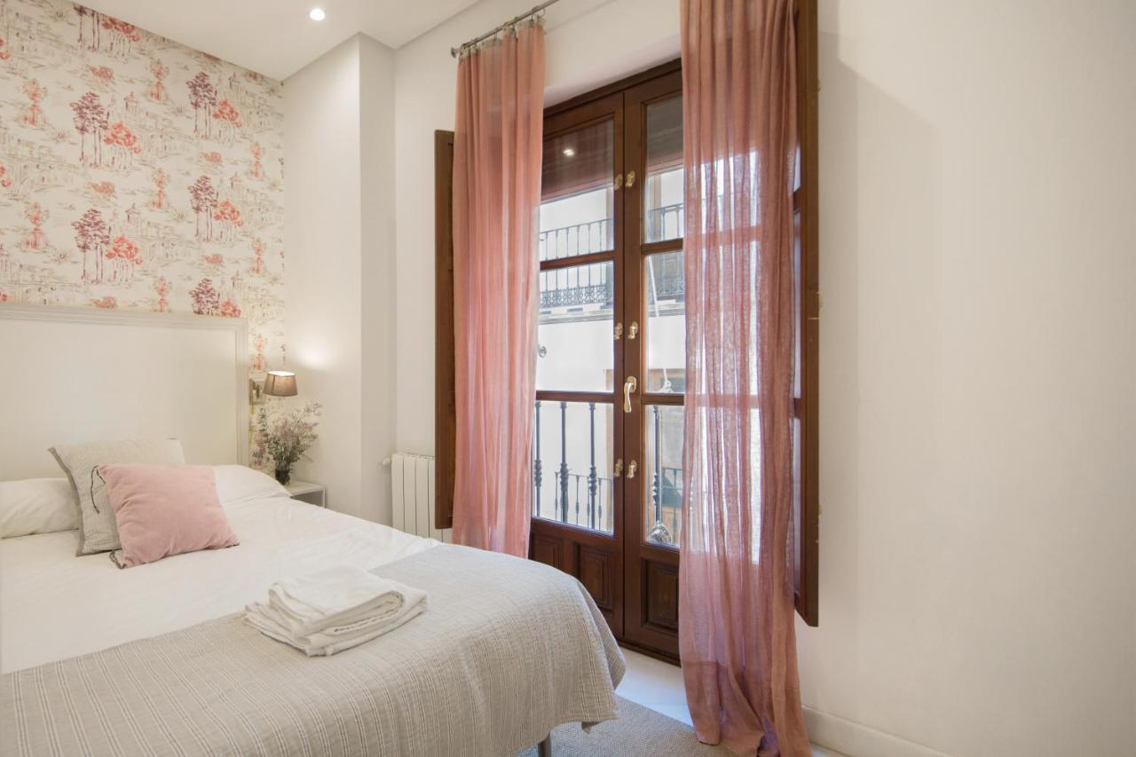 Lateral Suite Rodo Sevilla Exteriér fotografie